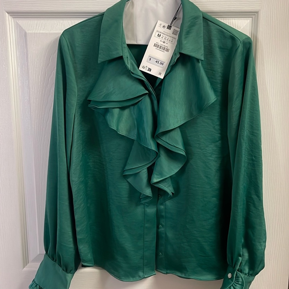 Never worn Emerald Green Zara Blouse